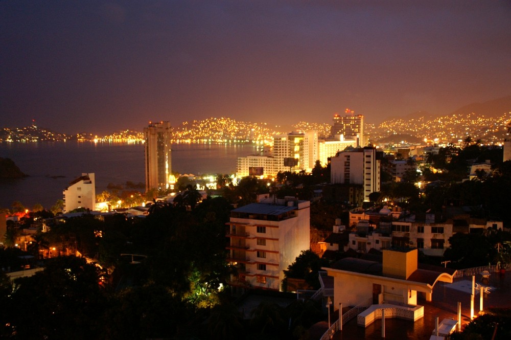 Acapulco bei Nacht