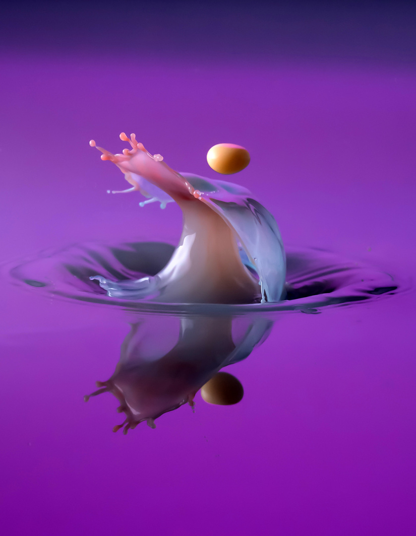 Ach Waren Regentropfen Doch Auch So Bunt Foto Bild Wasser Highspeed Drop Bilder Auf Fotocommunity