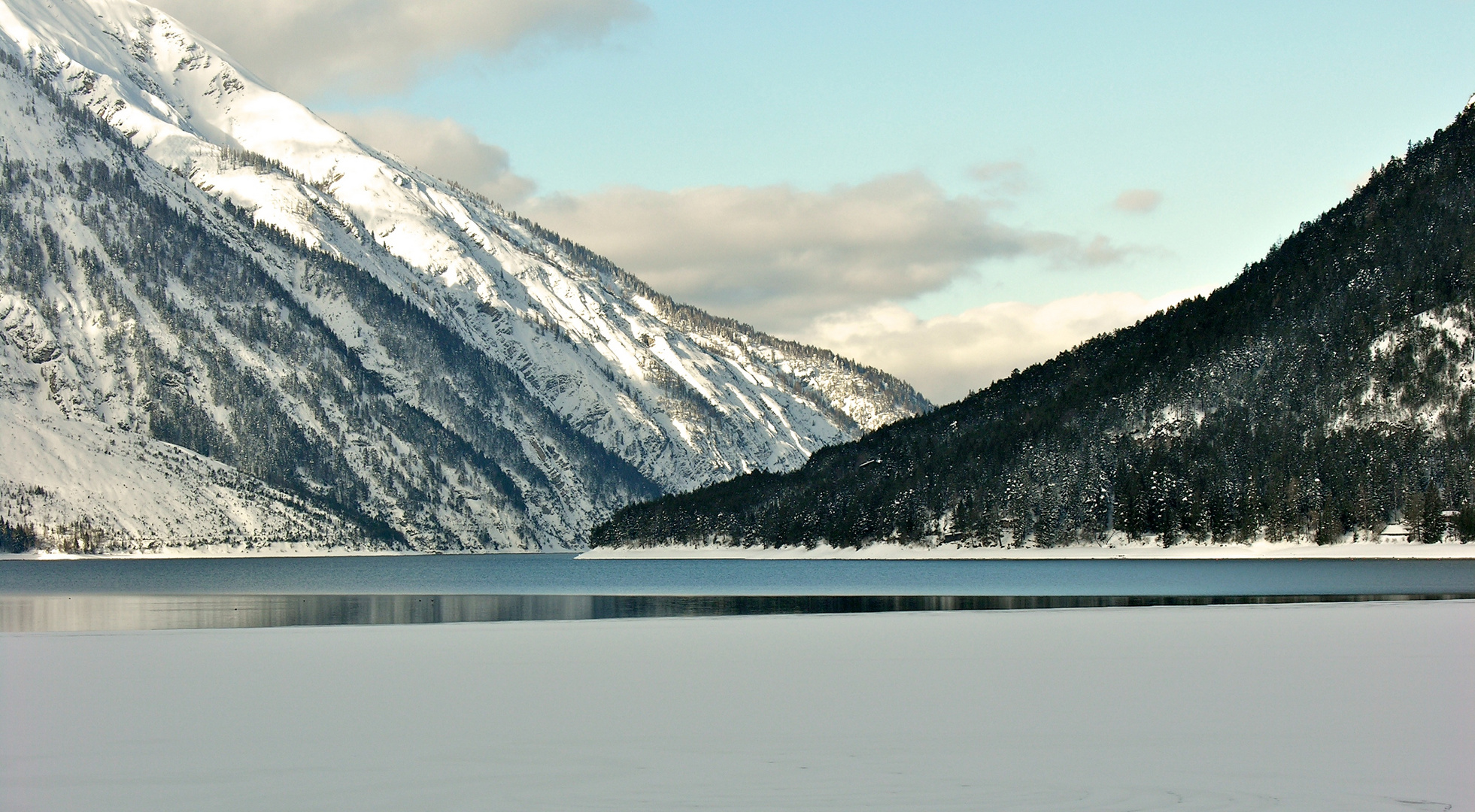 Achensee mit Schnee