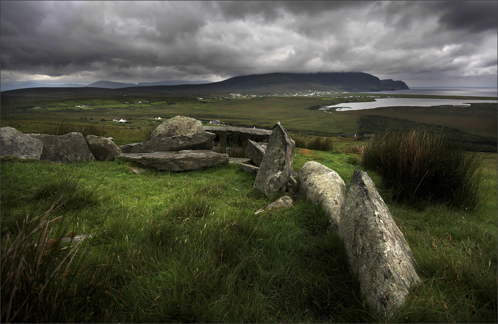 Achill Island: megalithic tomb