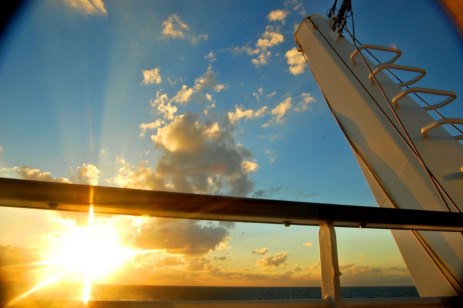 achtern zum sundowner auf der Luna vor St.Maarten