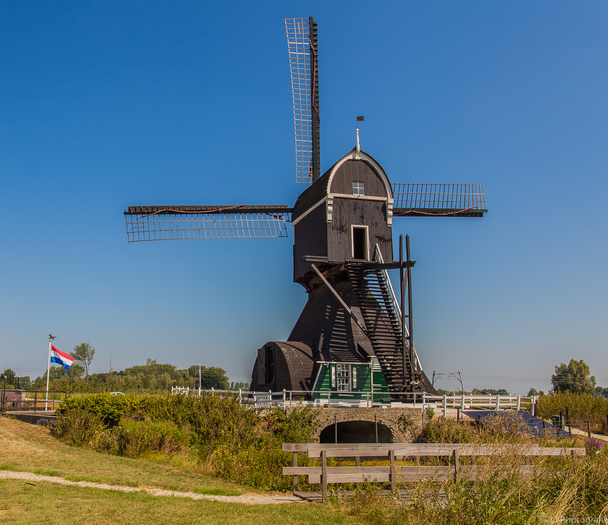 Achterste Hellouwse Molen...