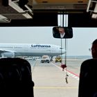 Achtung: Flugzeuge kreuzen...