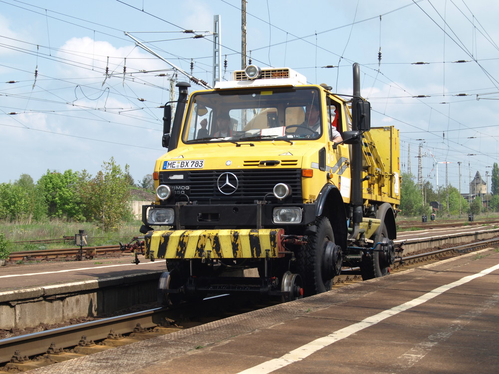 "Achtung Reisende an Gleis 1: Eine Durchfahrt!...."