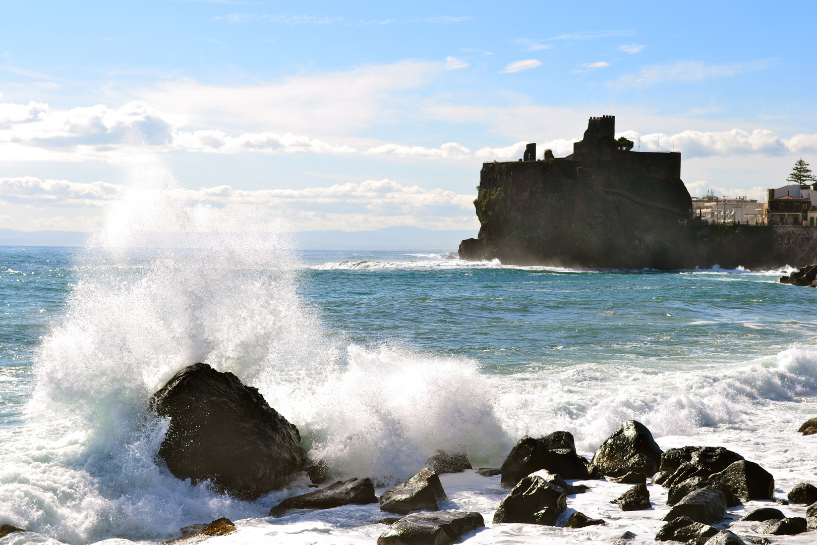 Aci Castello