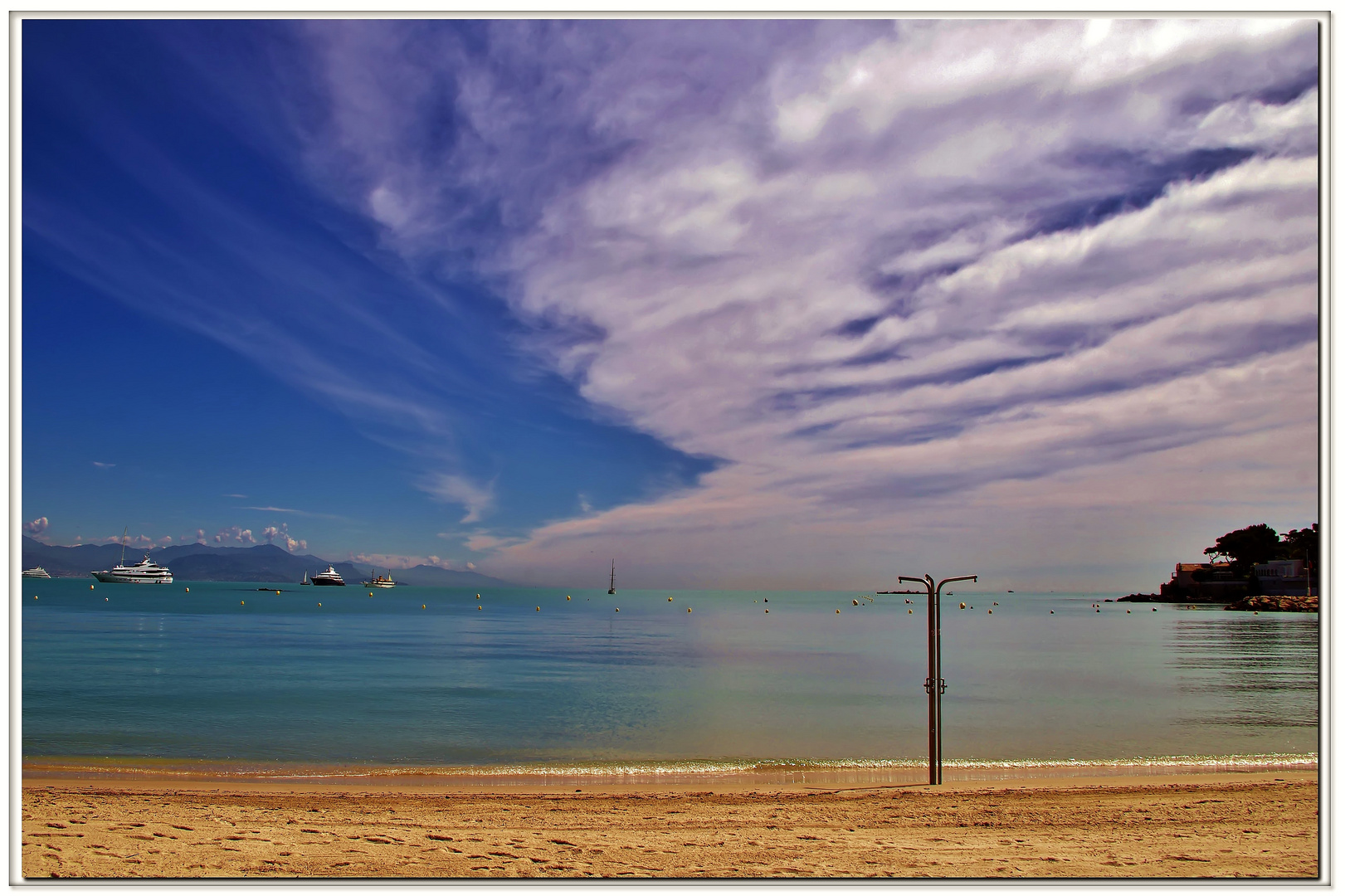 acqua dolce sulla spiaggia....