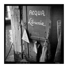 Acqua Libreria Free