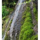 acqua limpida sulla pietra