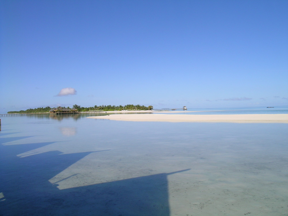 acqua, sole e ombra -malè sud maldives-