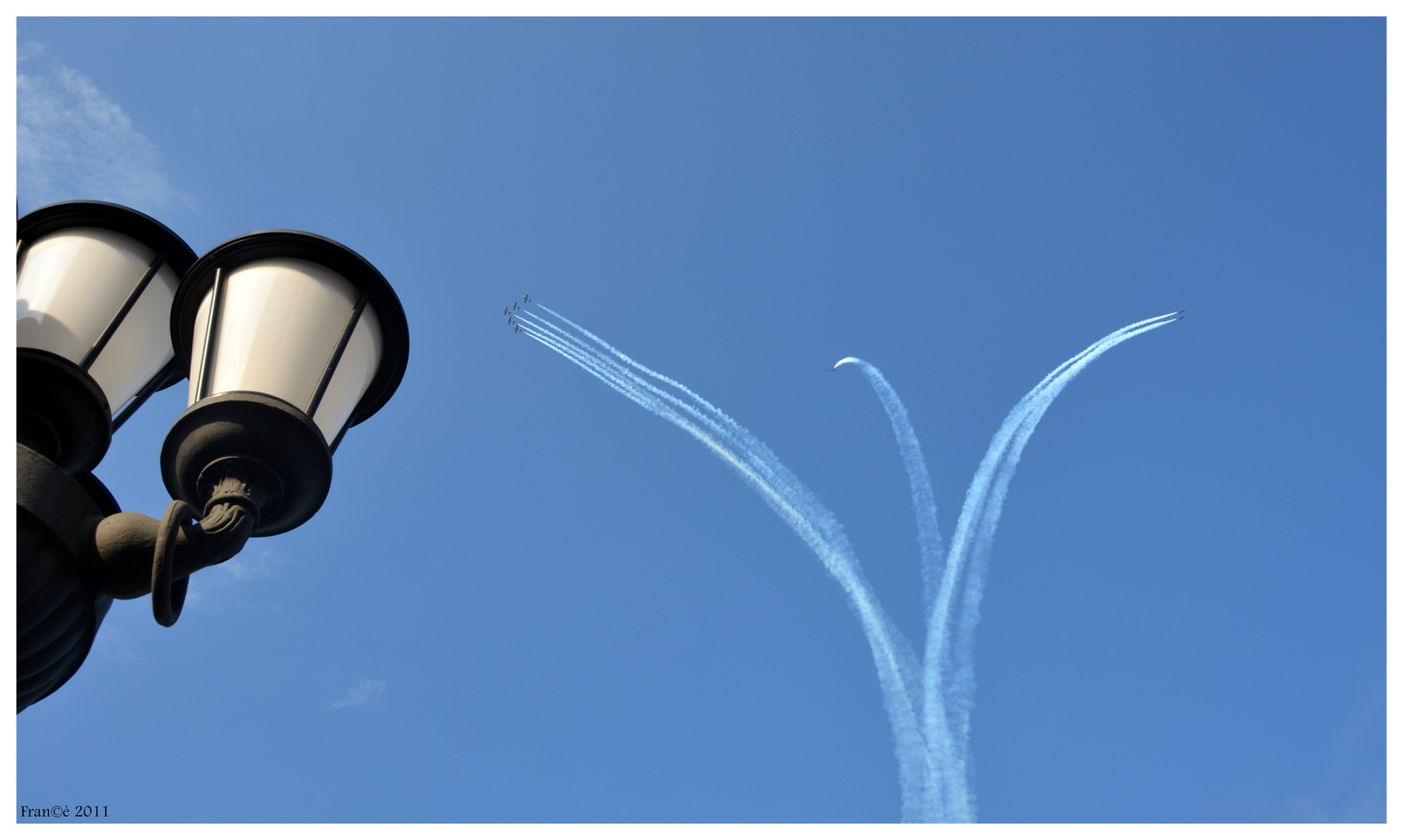 Acrobazie  nel cielo di Bari