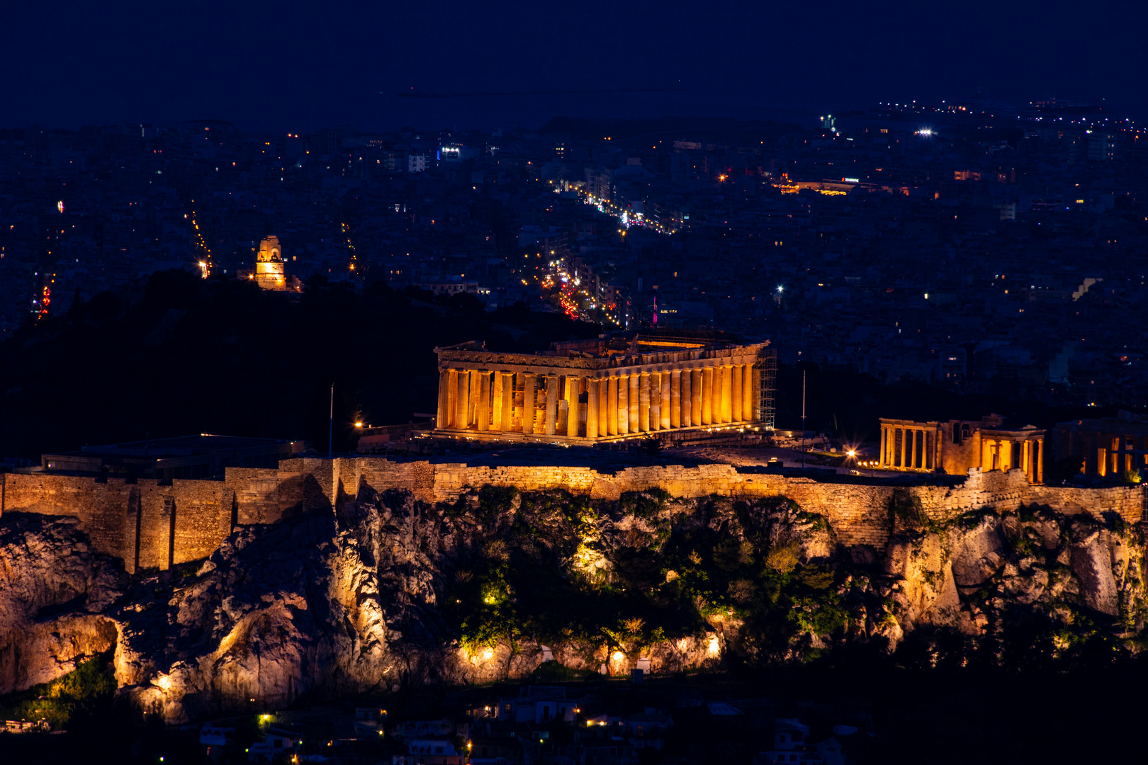 visit acropolis at night