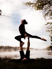 Acroyoga