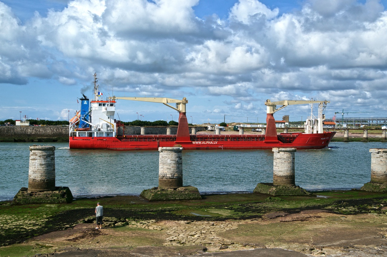 Activité sur le port de Bayonne