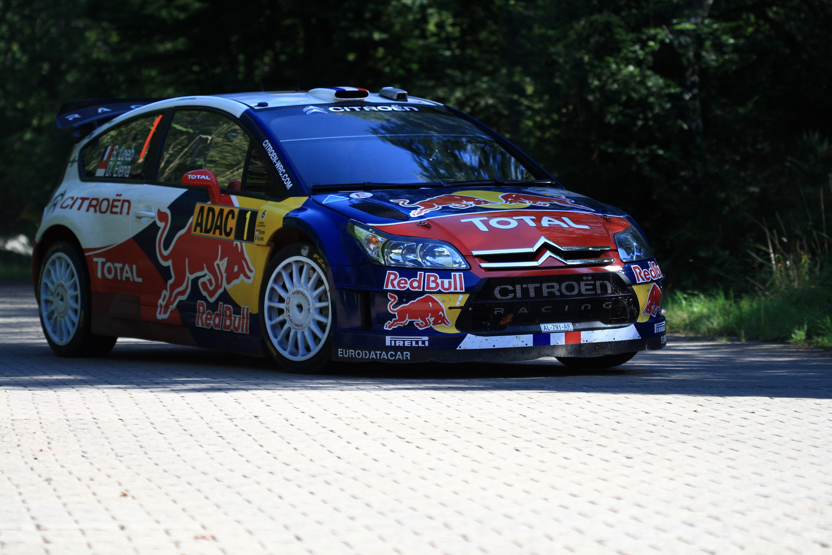 ADAC Deutschlandrallye Wertungsprüfung Panzerplatte 1. Durchgang Loeb&Elena