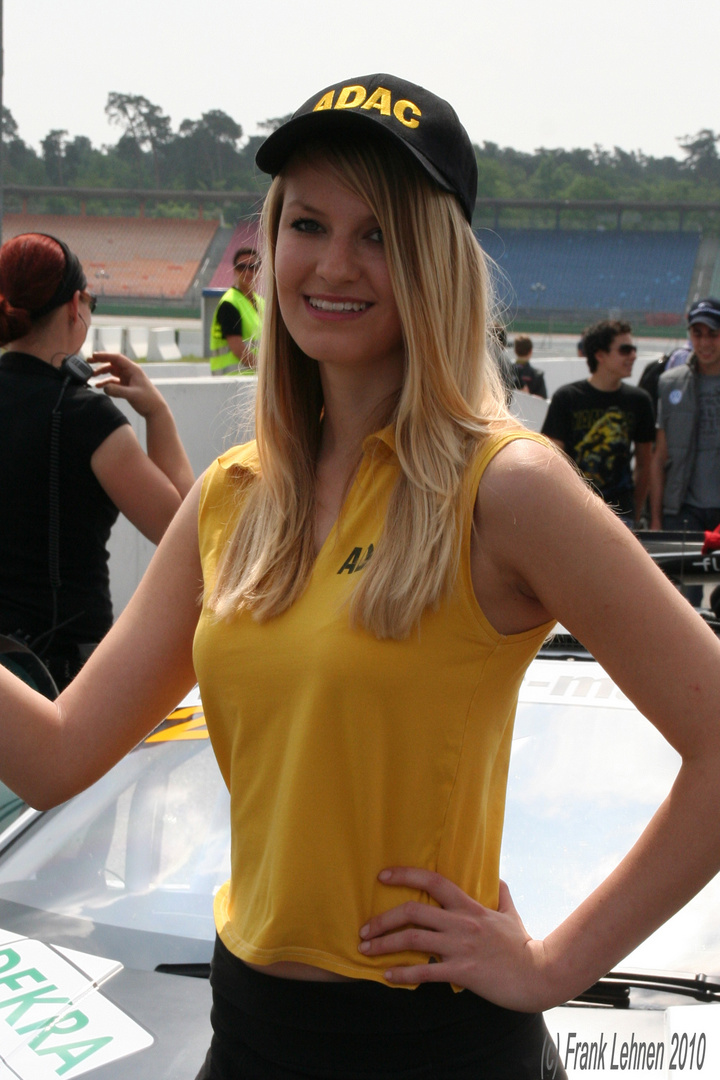 ADAC GT Masters 2010 - Gridgirl