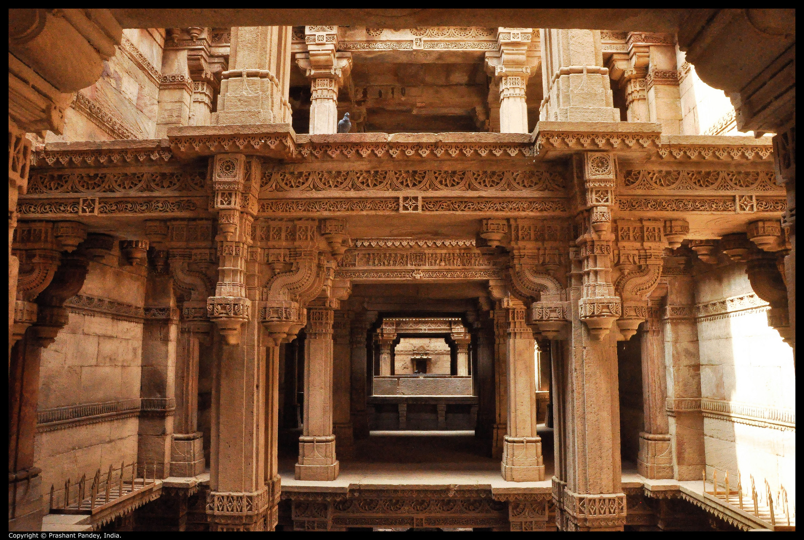 Adalaj Ni Wav