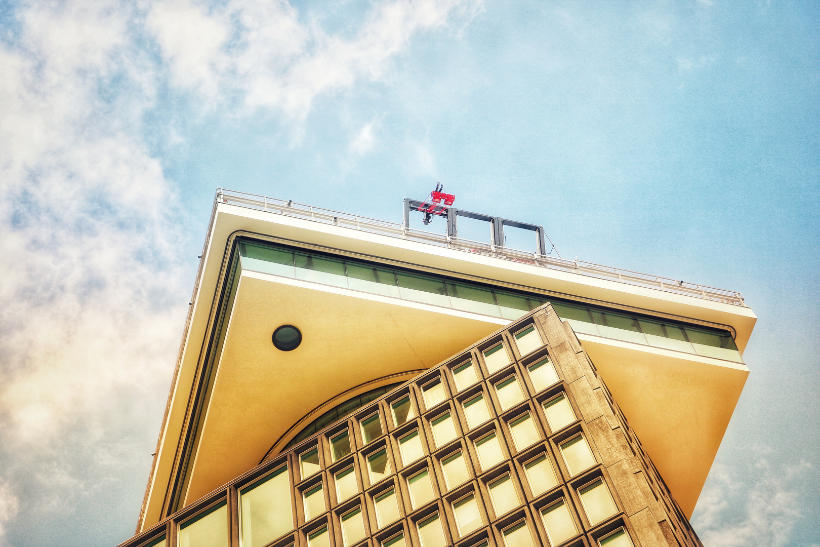 A'DAM Lookout