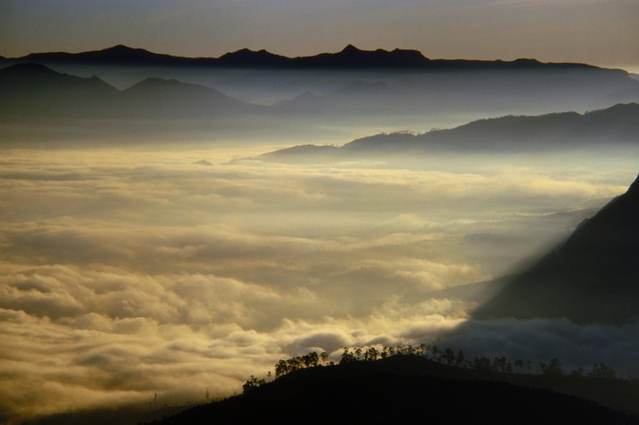 adams peak - sri lanka - 06:00