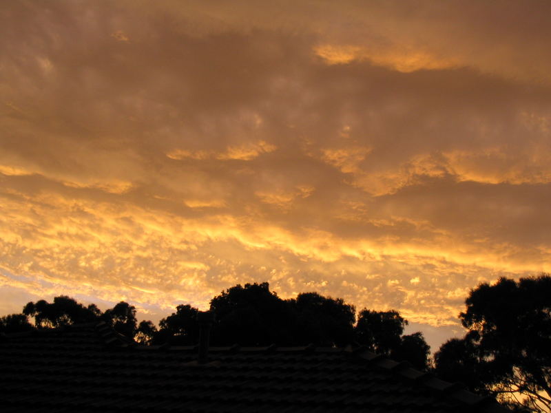 Adelaide sunset 27 Dec 2005