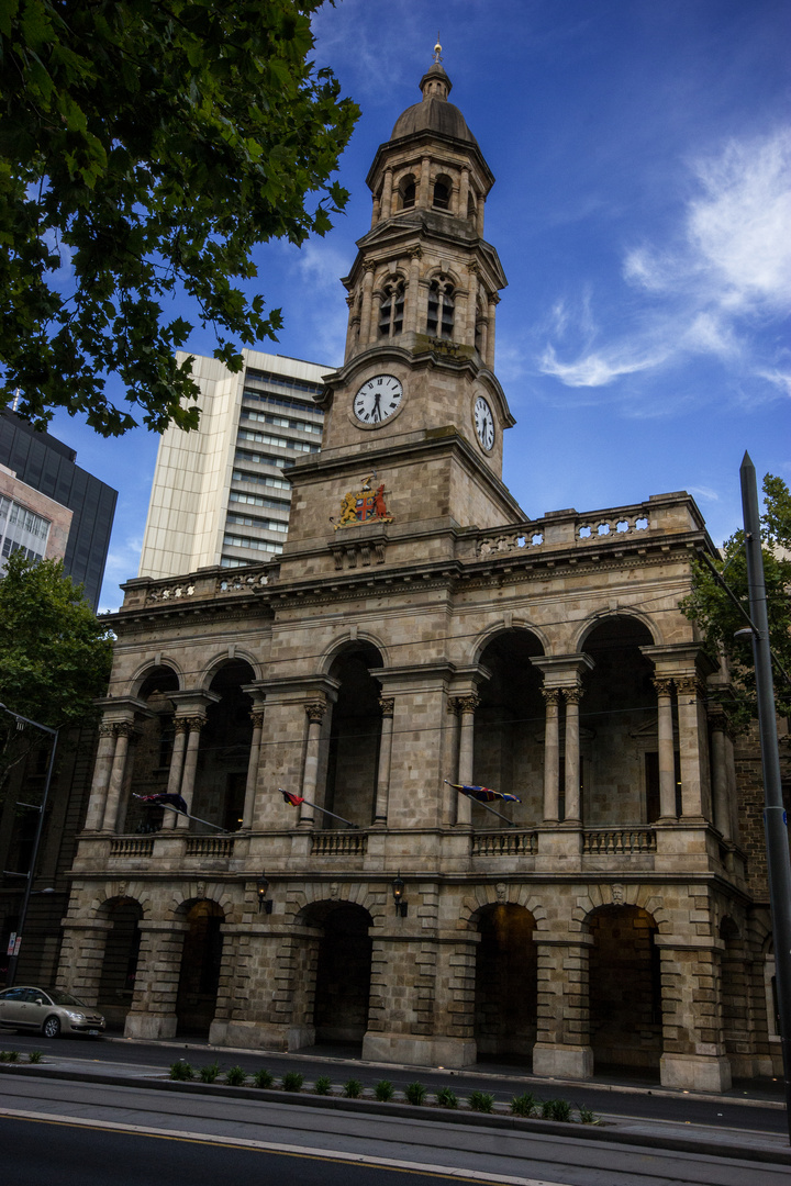 Adelaide Town Hall