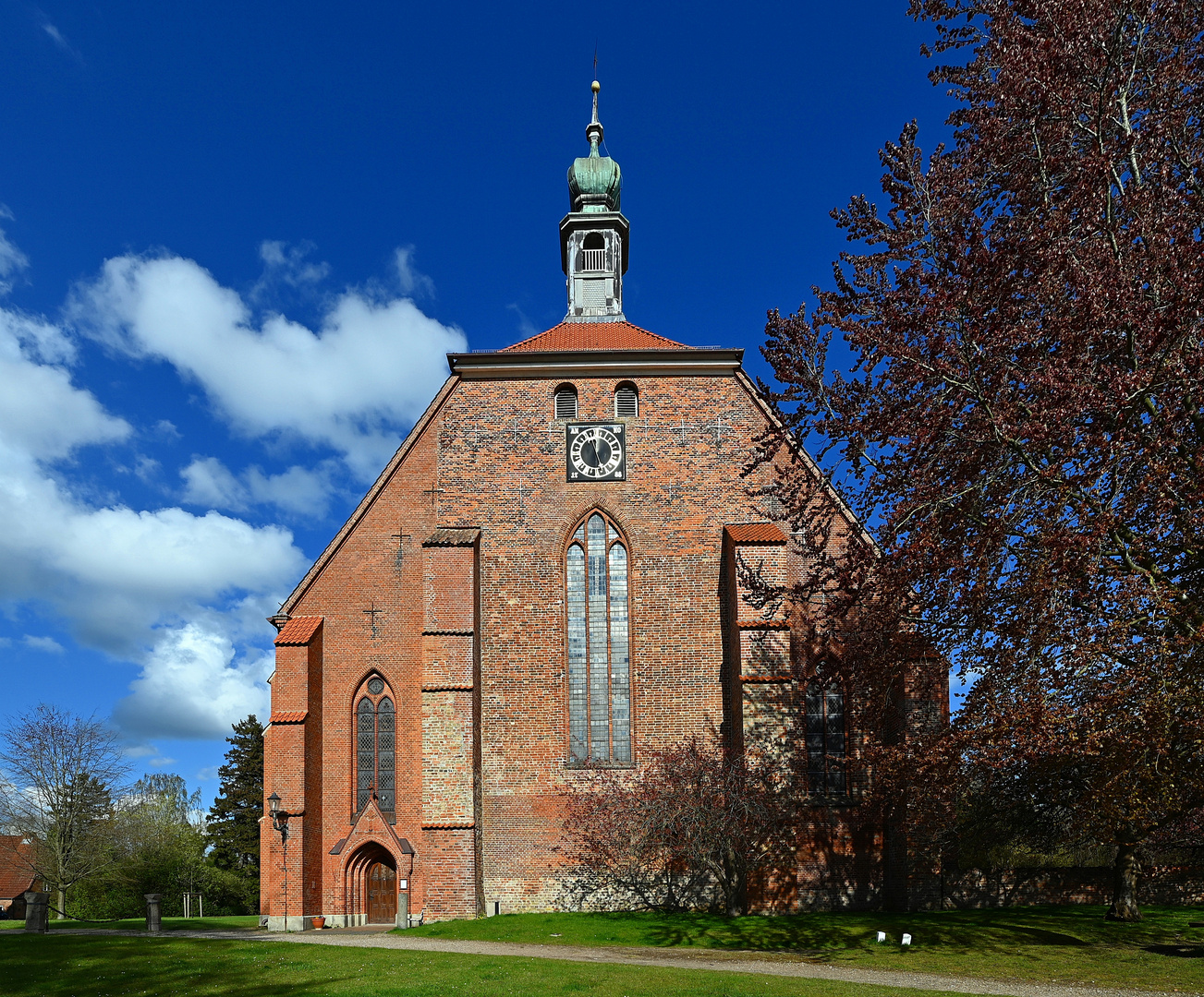 Adeliges Kloster Preetz Torhaus und Klosterkirche