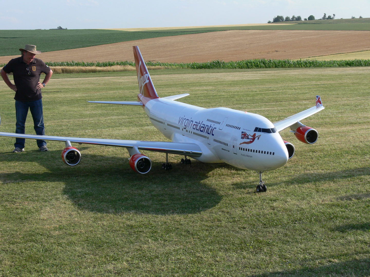 Adi Pitz mit seinem brandneuen Jumbo Jet