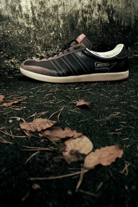 Adidas Universal