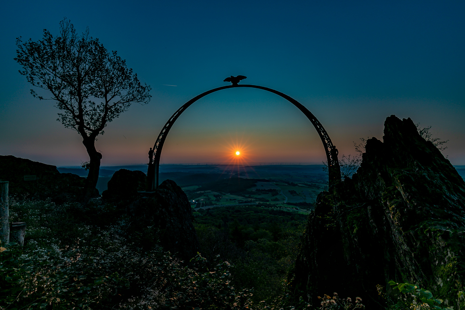 Adlerbogen_Sonnenaufgang