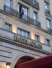 Adlon -make yourself at home