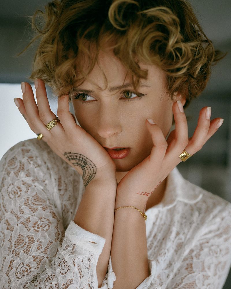 Adriana Foto & Bild portrait, portrait frauen, studio Bilder auf