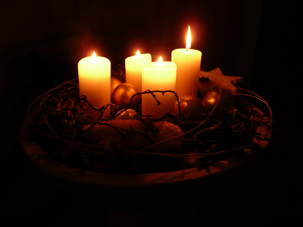 Advent, Advent ..................