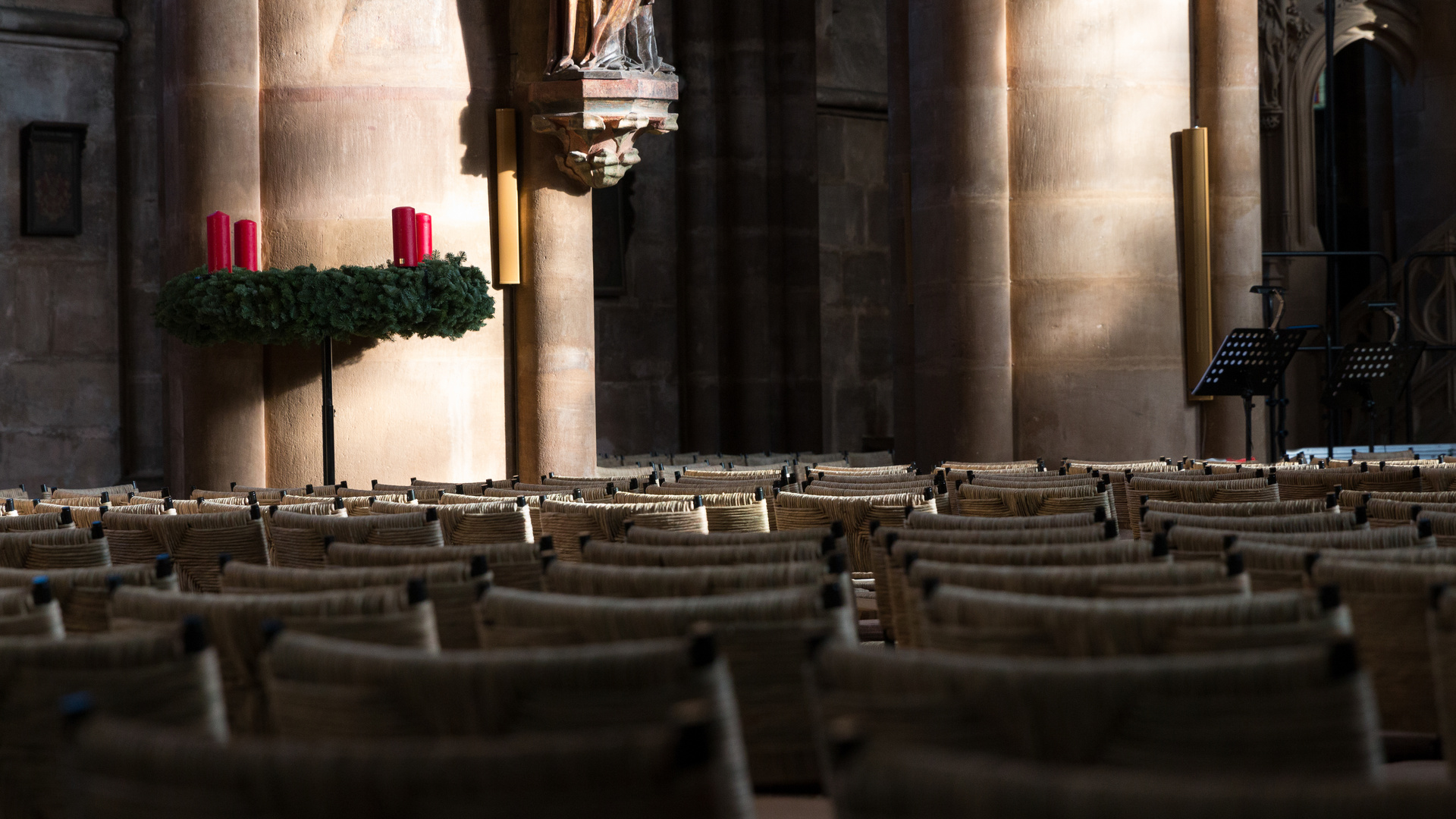 Advent in der Elisabeth Kirche in Marburg (bearbeitete Version)