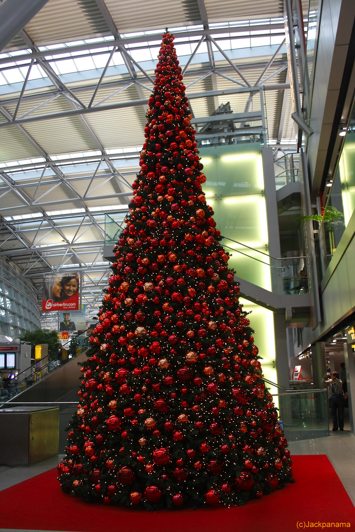 Advent und Einstimmung auf Weihnachten am Flughafen in Düsseldorf