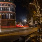 Advent,Advent ......... Weihnachtsbeleuchtung am Holstentor