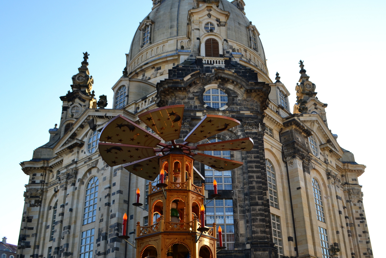 Adventsstimmung an der Dresdner Frauenkirche