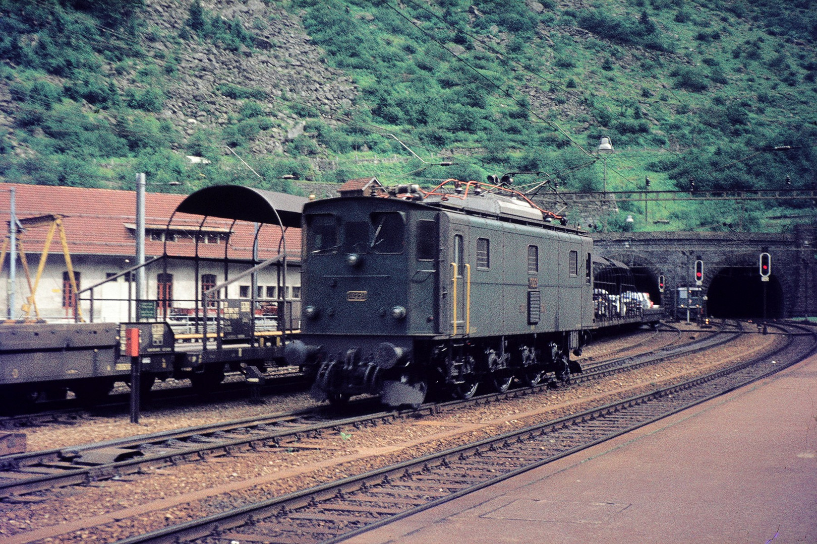 Ae 3/5 - Autoverladung Gotthard