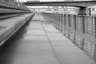 Köln-Deutz, Rheinboulevard mit Blick auf die Deutzer Brücke von Lehrer Laempel