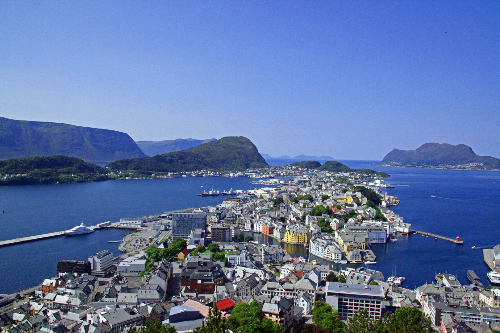 Äalesund  in Norwegen von Oben