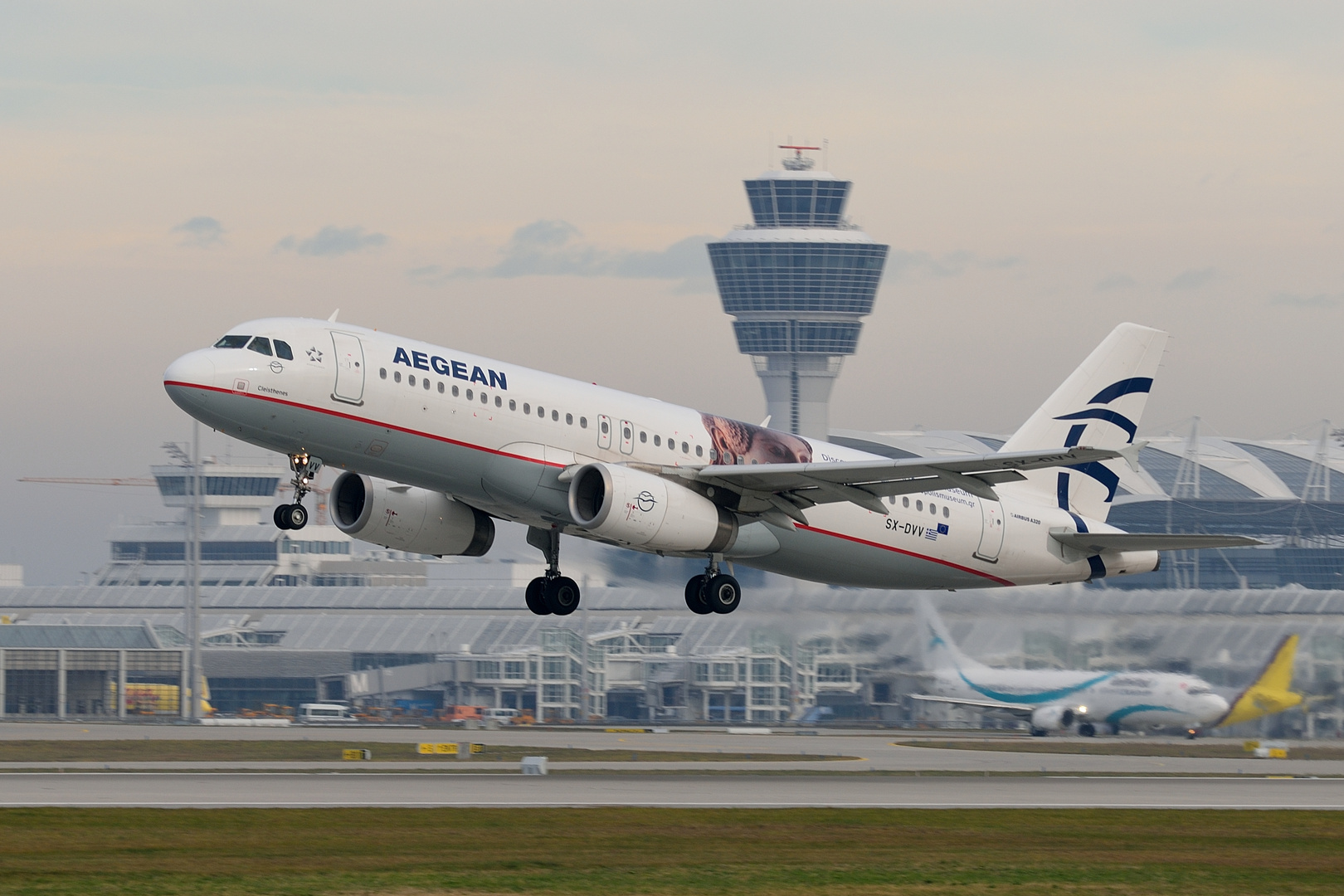 Aegean Airbus A320