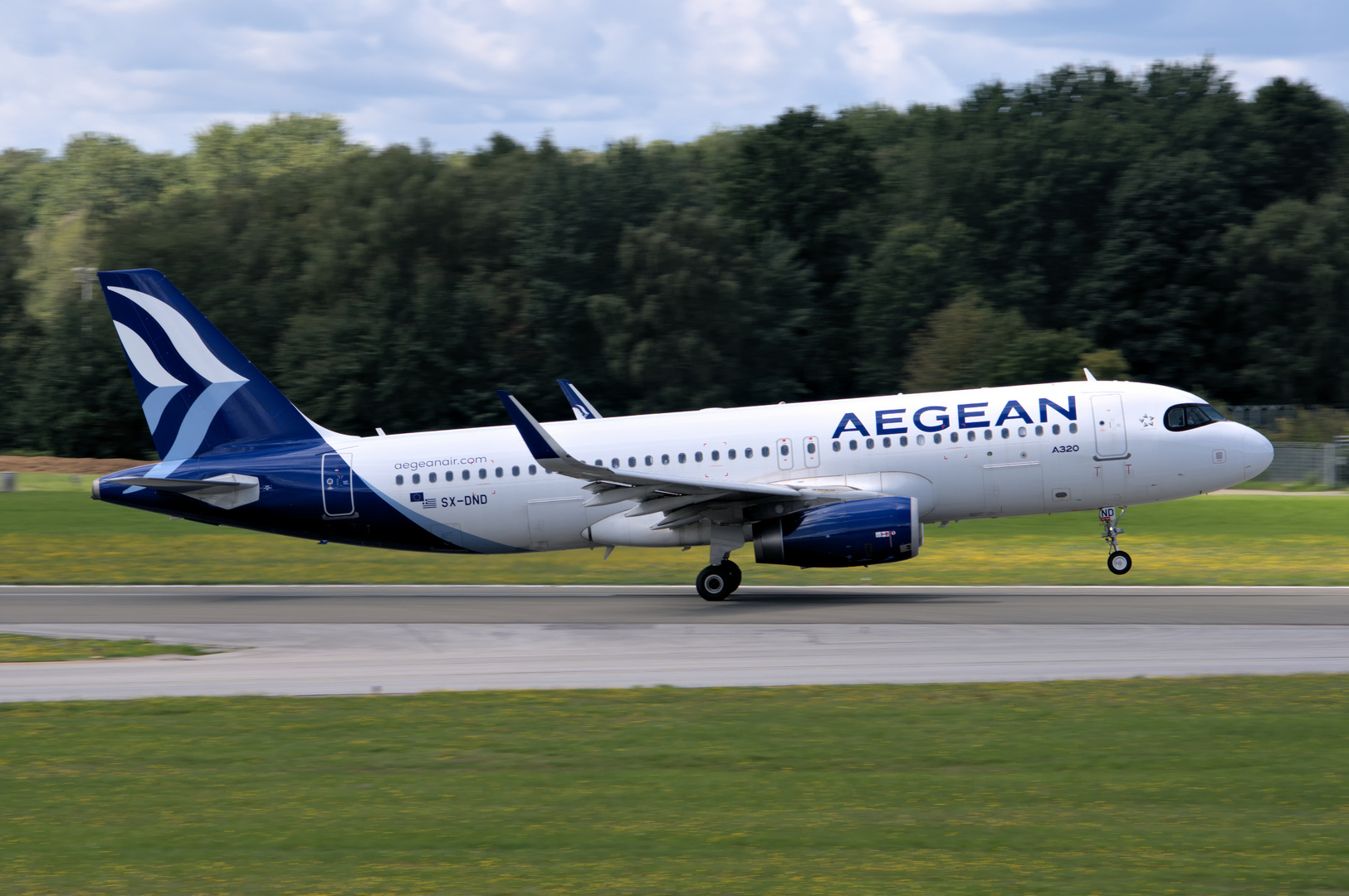  Aegean Airlines Airbus A320-232