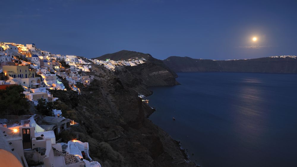 *aegean fullmoon*