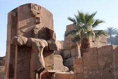 Ägyten Luxor Statue E-87