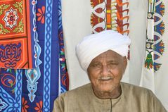 älterer Mann ...... Ägypten 2024