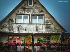 Älteres Haus mit schöner Terrasse in Seewald-Besenfeld