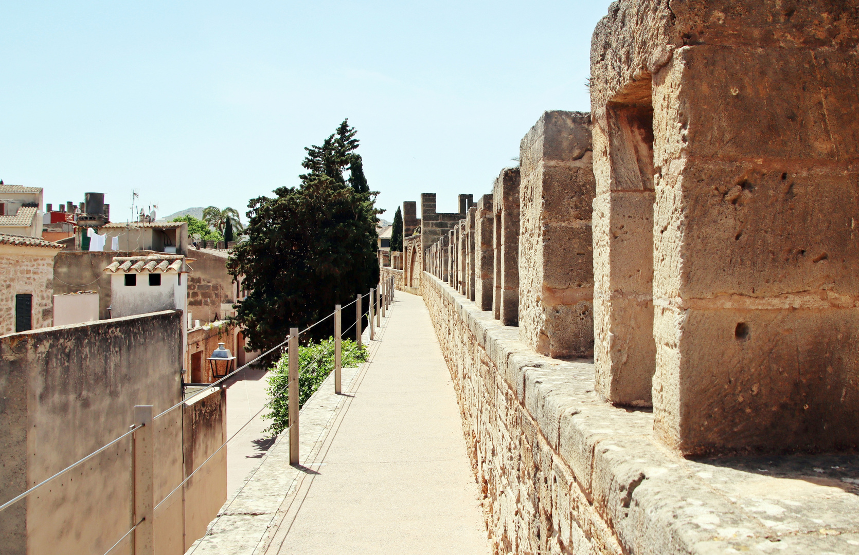 älteste Stadtmauer