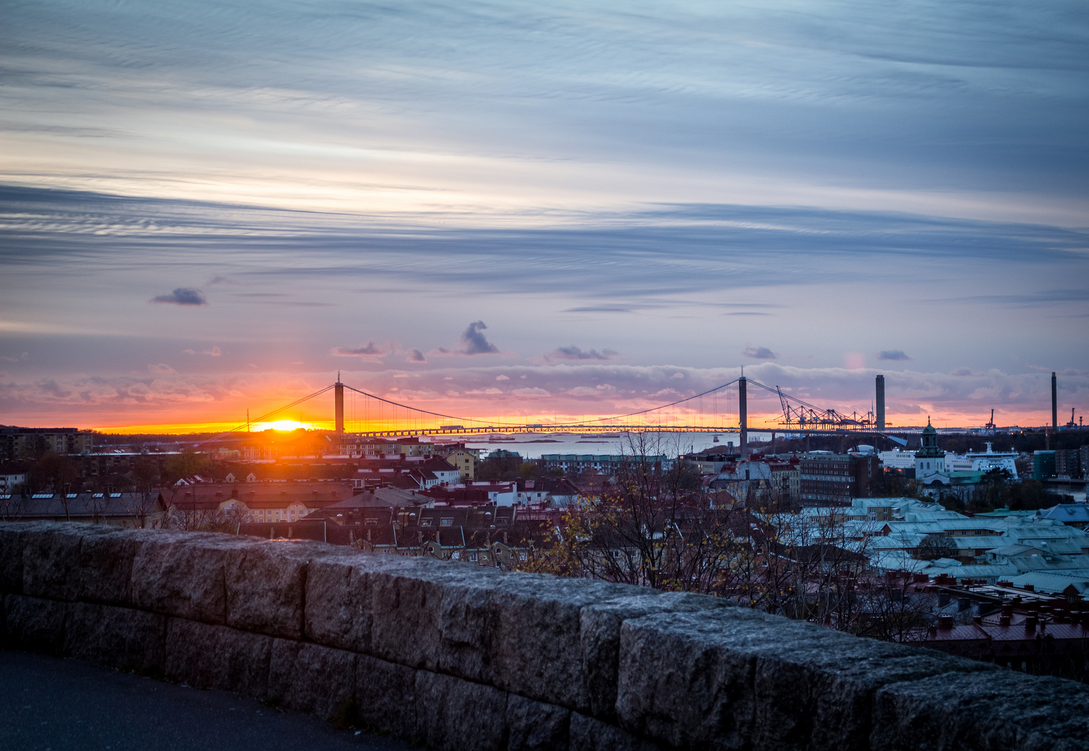 Älvsborgsbron in der Abendsonne