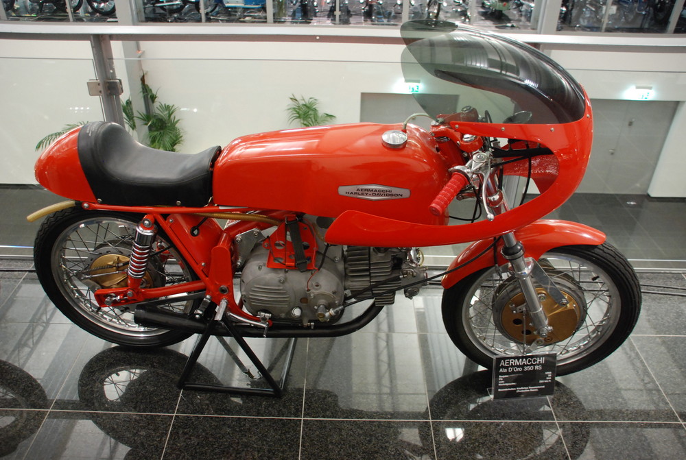 Aermacchi Ala D' Oro 350 RS