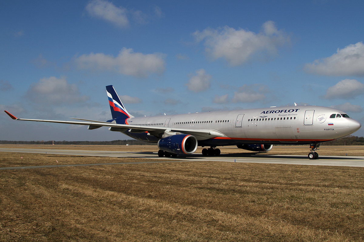 AeroFlot 330