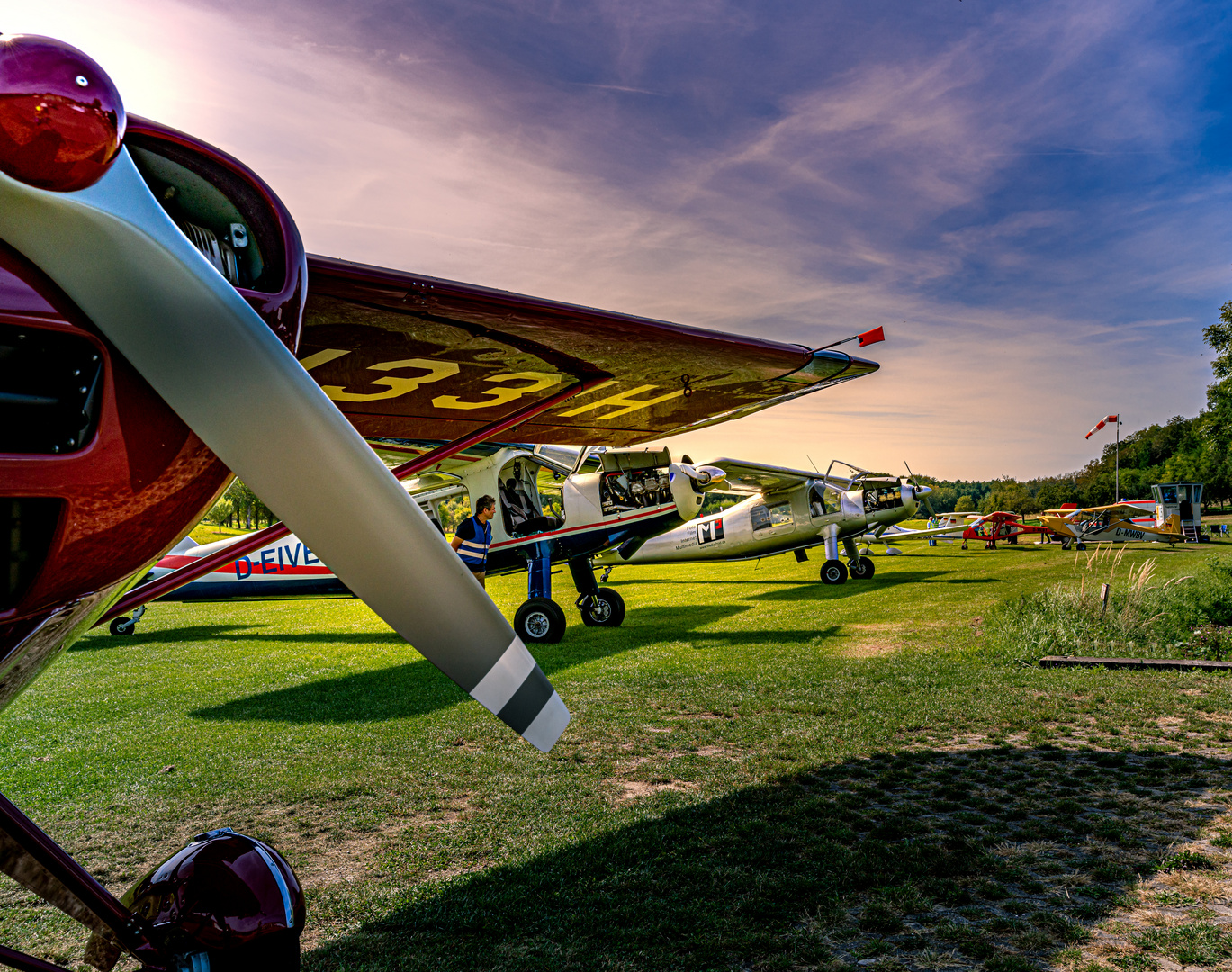 Aeronca und Do 27 