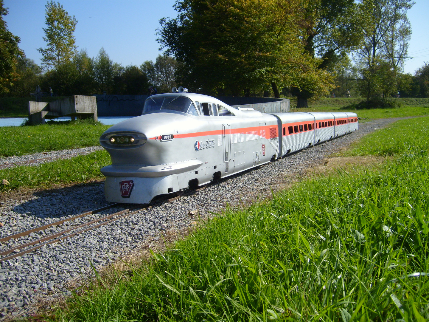 Aerotrain in 1/8 - front-view